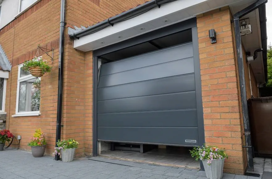 what-sizes-do-sectional-garage-doors-come-in-simpall